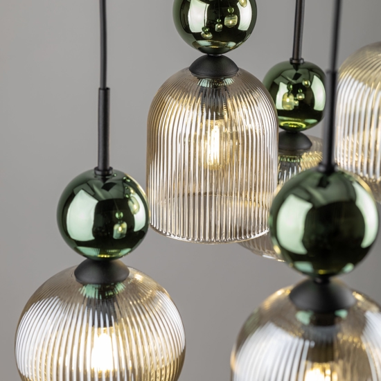 lampadario elegante per soggiorno sfere in vetro verde